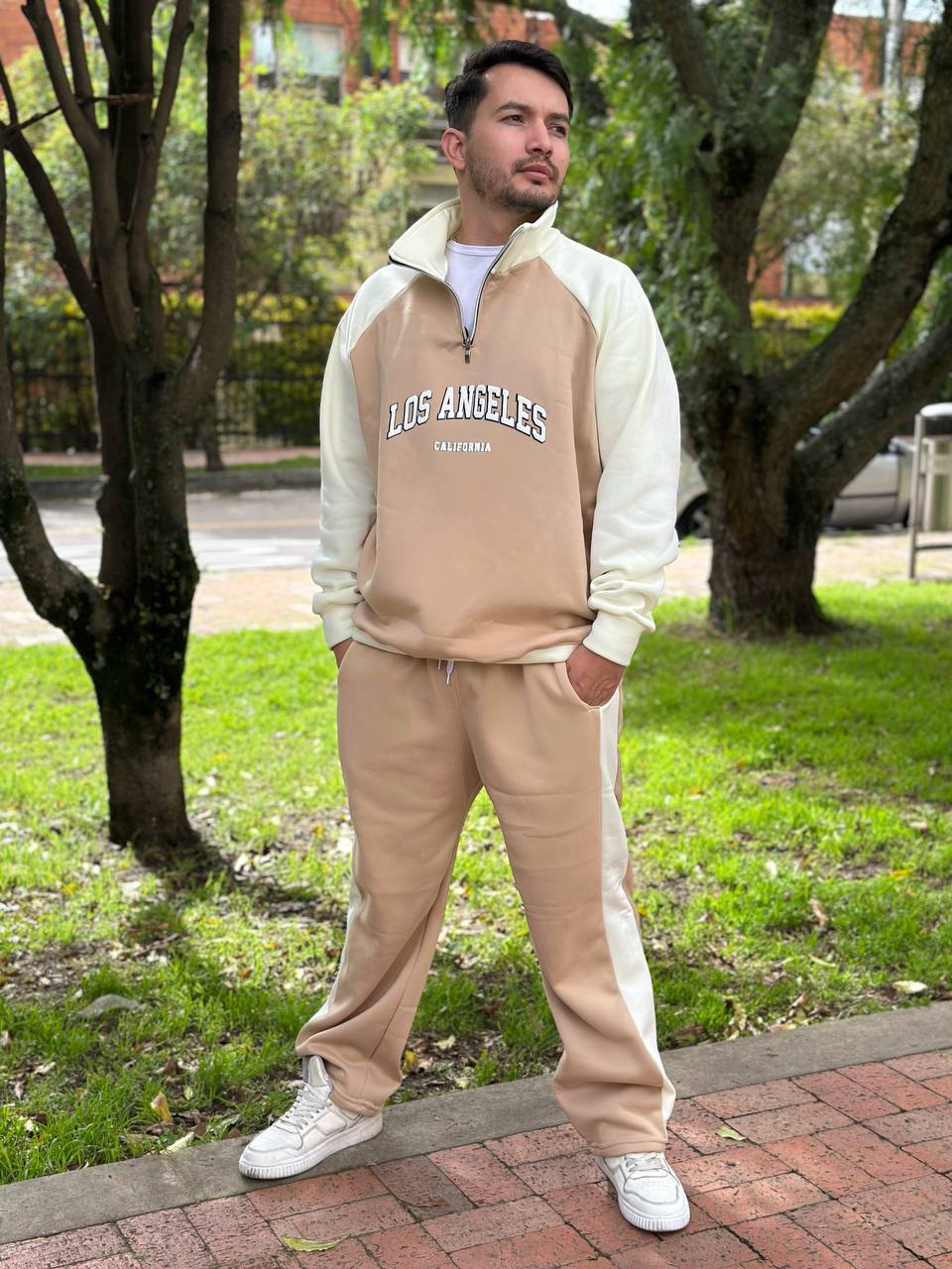 Conjunto sudadera Los Ángeles